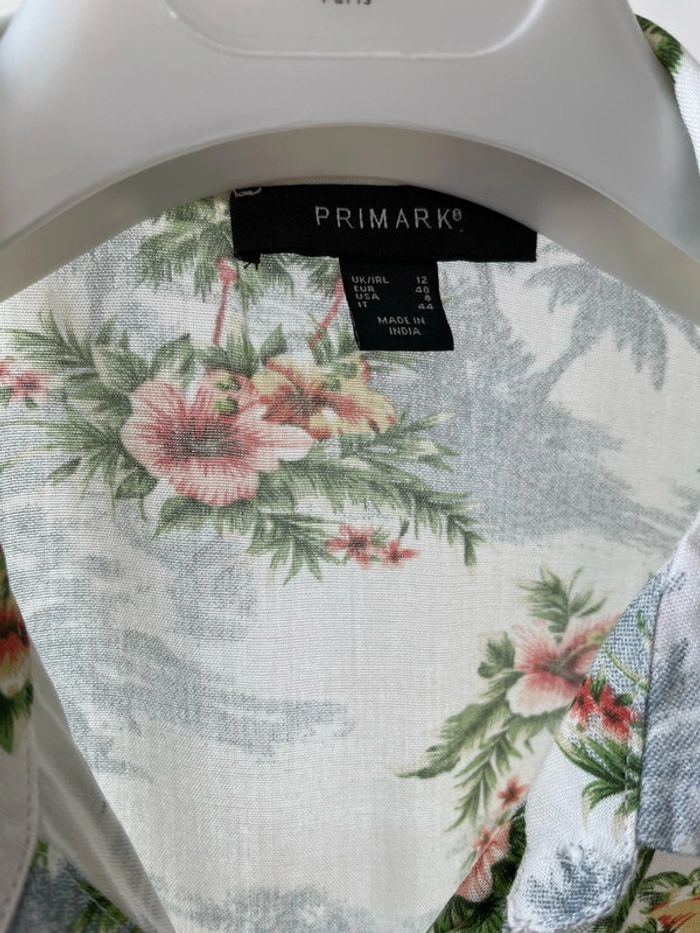 Chemisier à motifs oiseaux Kiabi taille M quelques bouloches très bon état - photo numéro 6