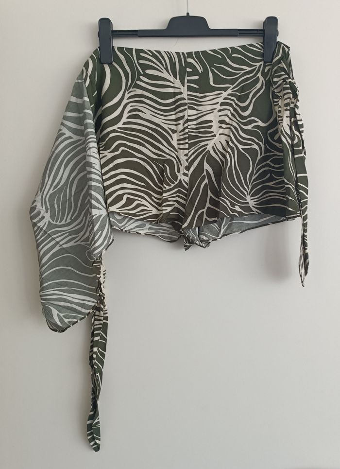 Jupe short vert kaki et crème. Primark. Taille L. Europe 42 / 44 - photo numéro 3