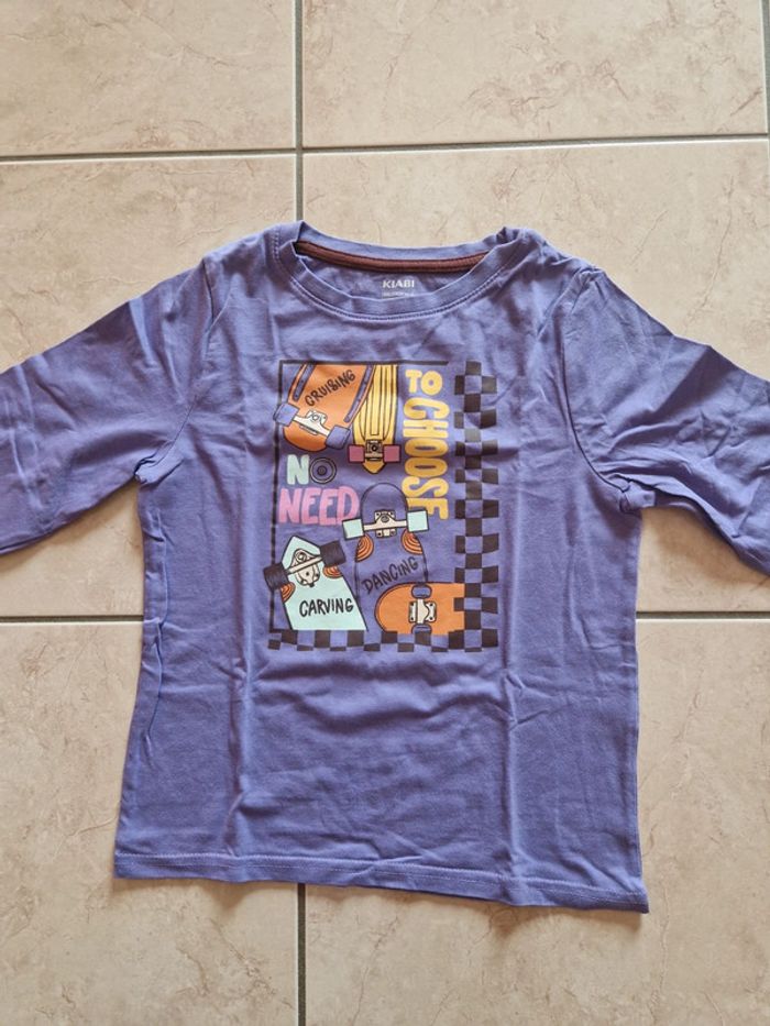 Tee shirt violet 8 ans - photo numéro 2