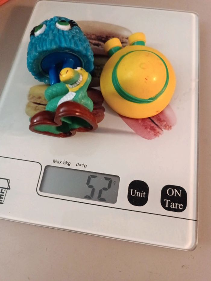 Une figurine RARE Fry Guys McDonald's 1989 avec un serpent et un chapeau à lunettes - photo numéro 7