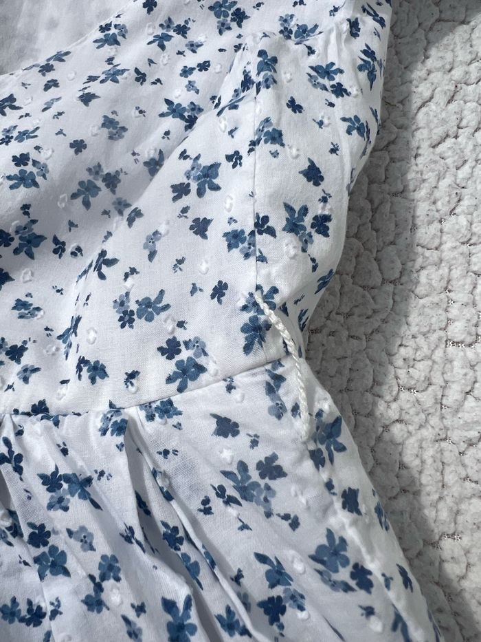 Robe de cérémonie à fleurs bleues taille 7 ans Vertbaudet - photo numéro 7