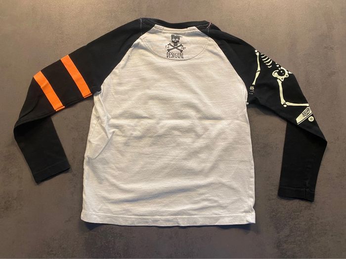 T-shirt manches longues « skate/squelettes » Desigual taille 5/6 ans - photo numéro 7