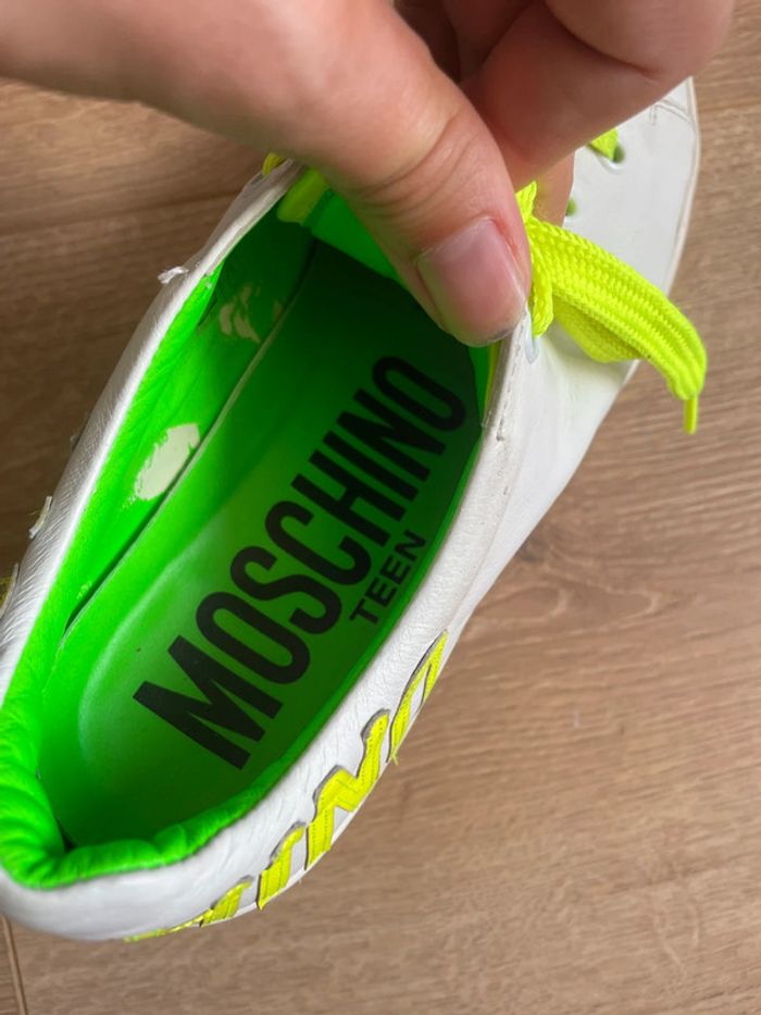 Baskets Moschino Teen blanches et jaune fluo - photo numéro 8