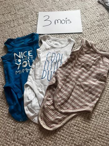 Lot body sans manche 3 mois