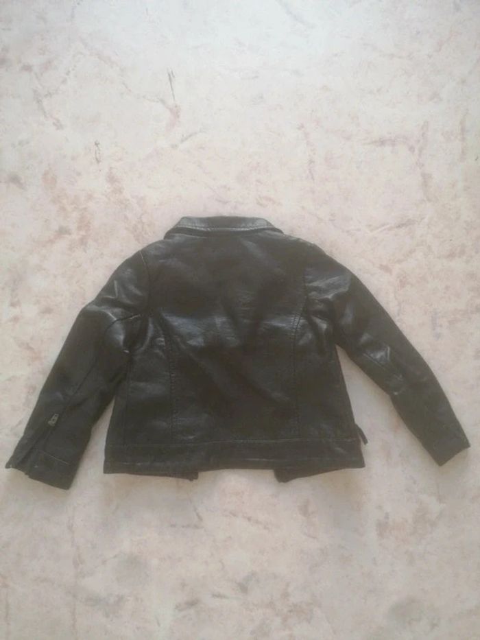 Veste en cuir enfant  4 ans - photo numéro 3