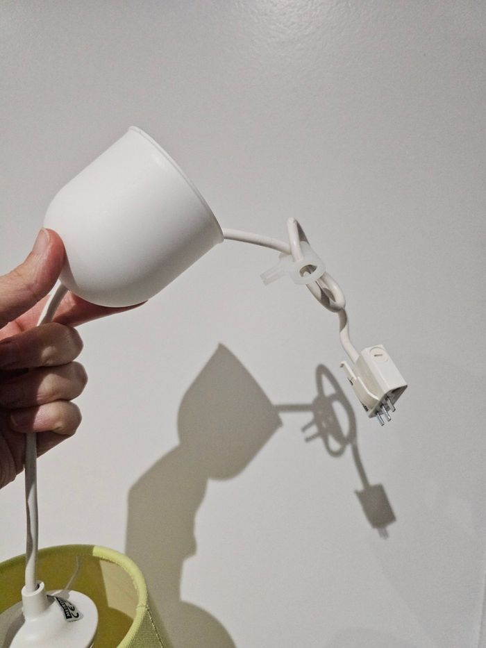 Suspension abat-jour conique – Jaune pâle / vert anis – Très bon état - photo numéro 3