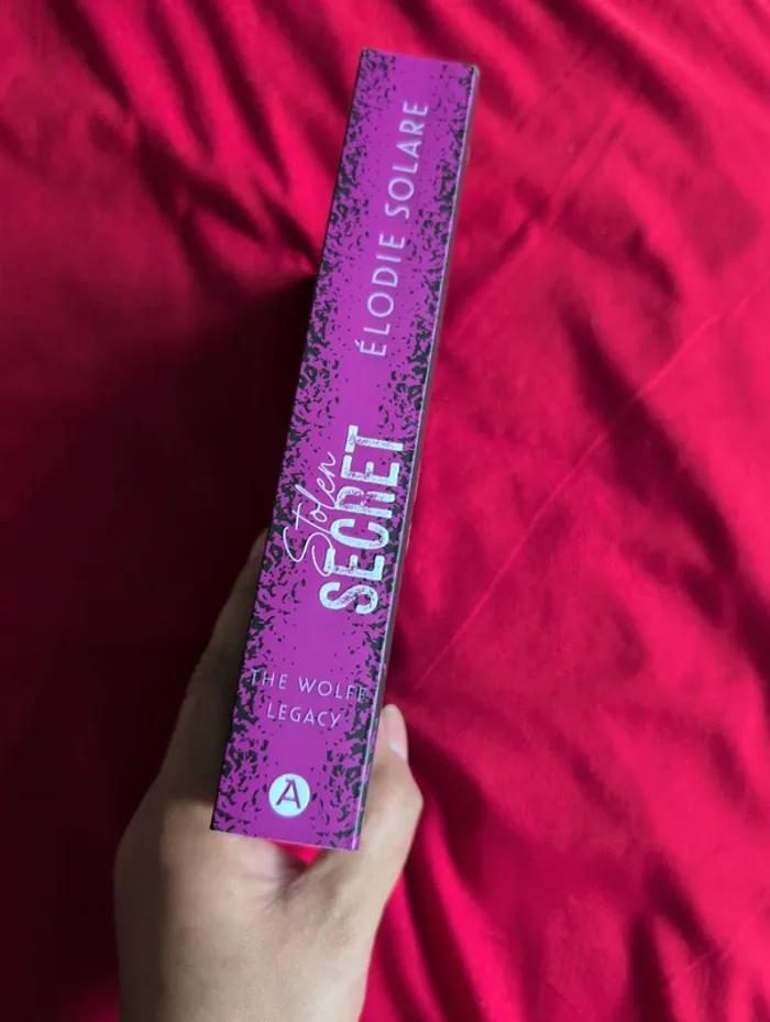 Stolen secret - photo numéro 3