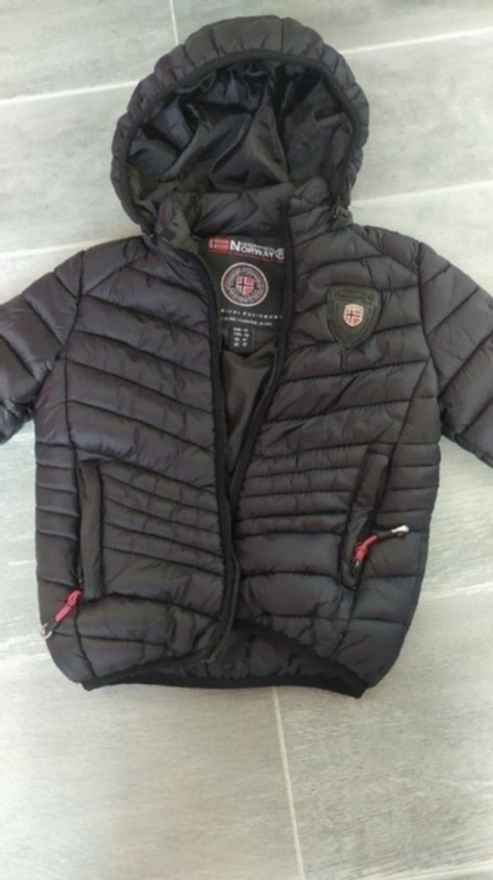 Manteau en 4 ans - photo numéro 2