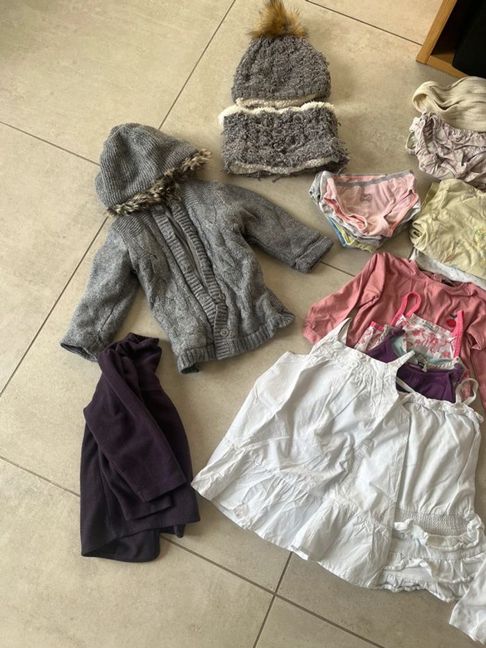 Lot vêtements 2 ans - photo numéro 2