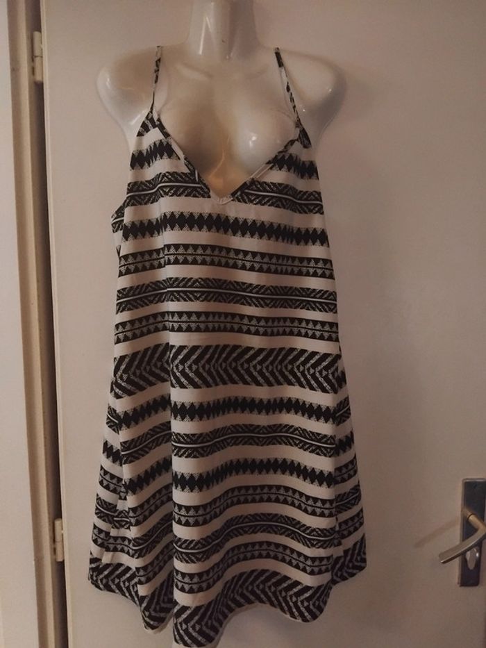 Robe bretelle - photo numéro 3
