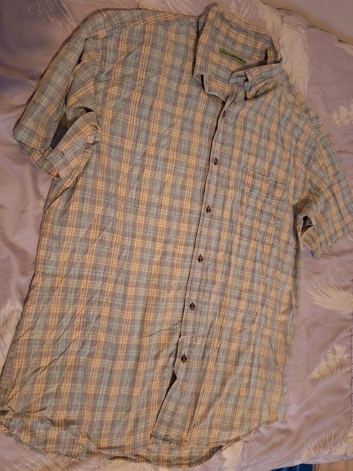 Chemise à carreaux - photo numéro 1