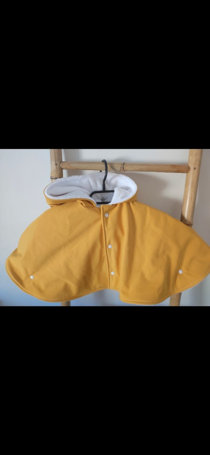 Poncho 0/18 mois