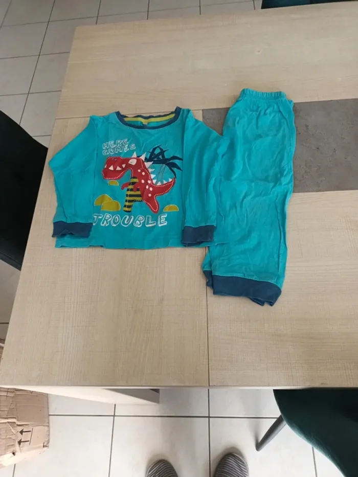 Pyjama garçon 3 ans - photo numéro 2