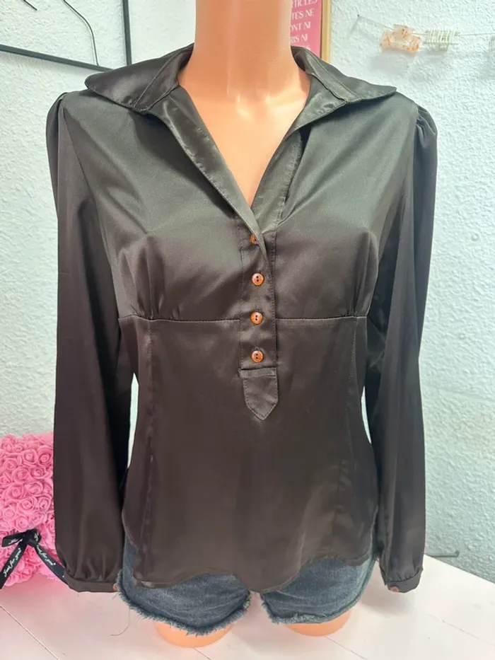 Blouse marron satiné taille 42 Mado et les Autres - photo numéro 3