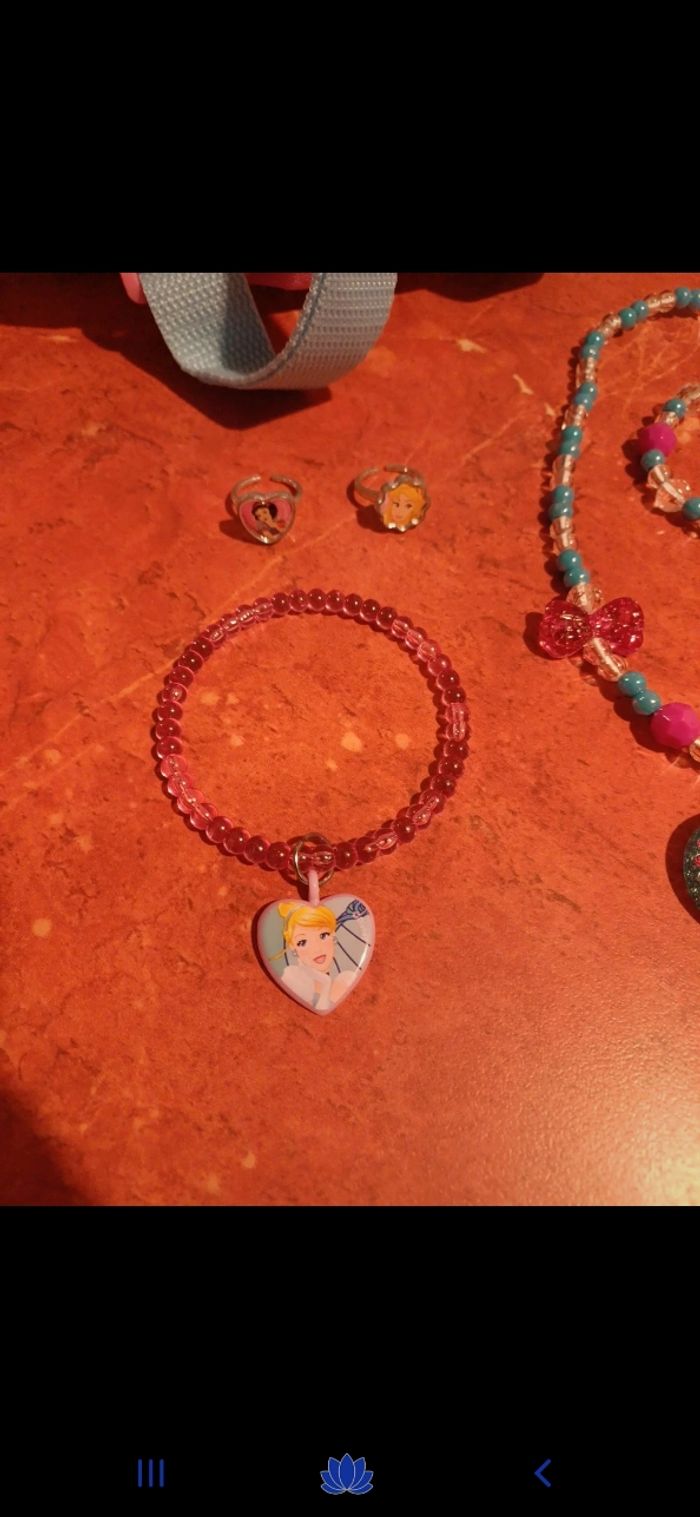 Sac à dos Cendrillon et bijoux - photo numéro 6