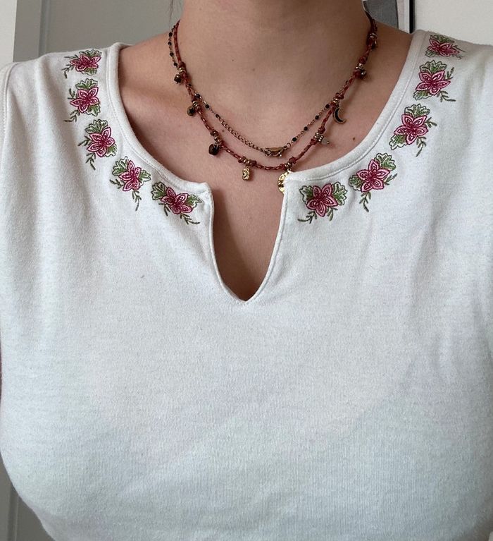 Tee-shirt débardeur double – Lingerie – Taille 1 – Col rond & col V – Fleurs brodées - photo numéro 2