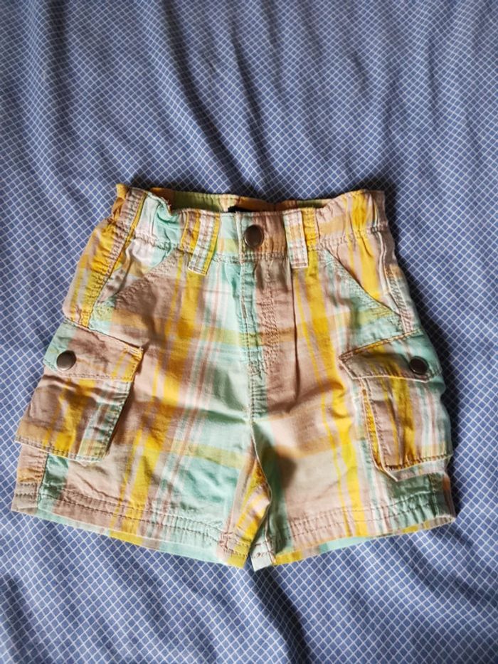 Lot shorts 12 mois - photo numéro 4