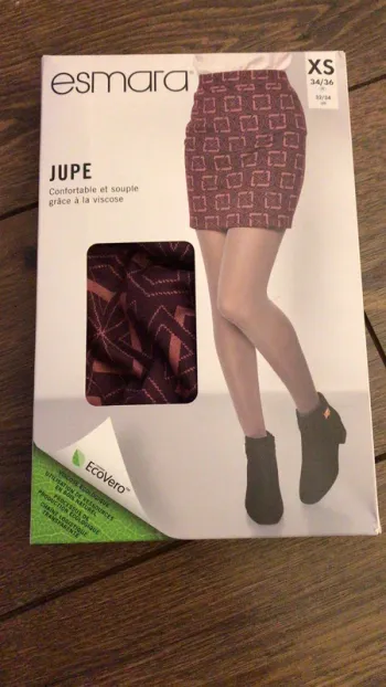 Jupe neuve