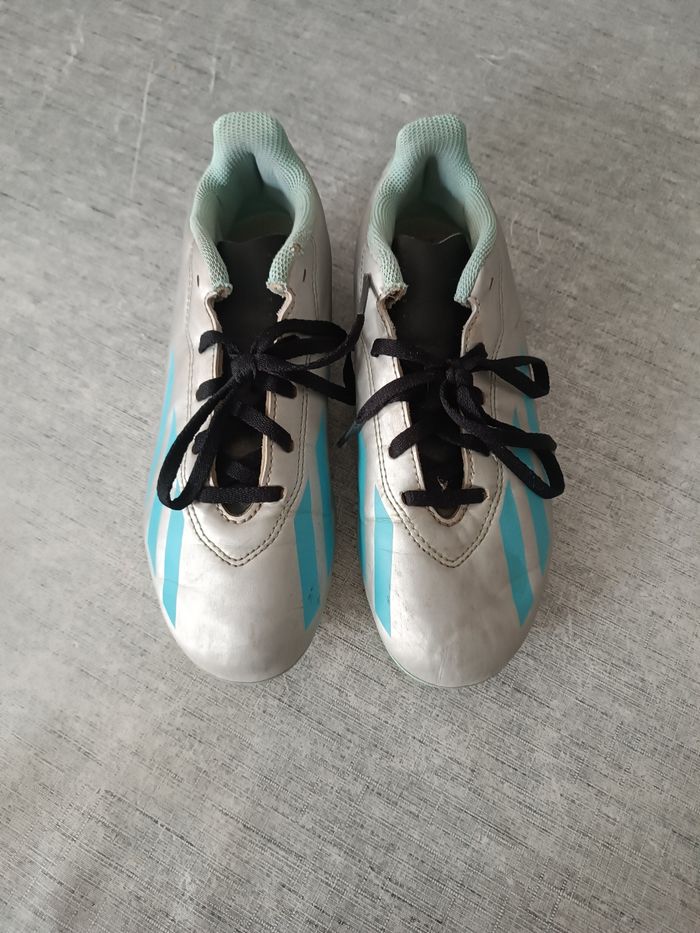 Crampons messi adidas garçon 37,5