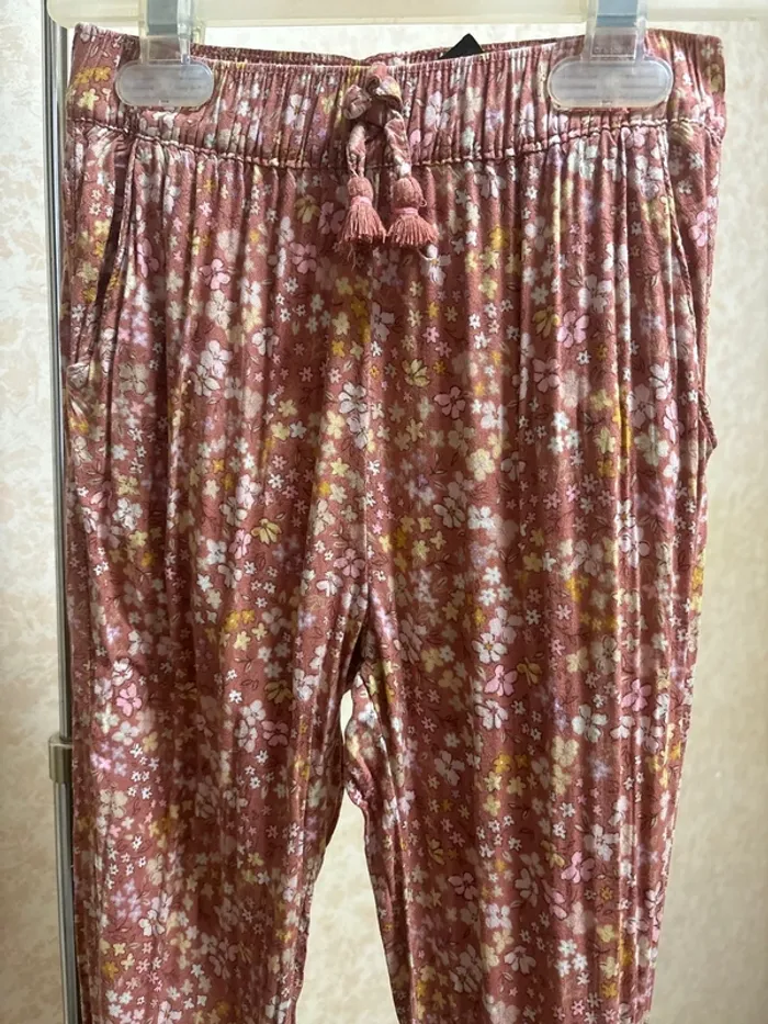 Leggings taille 7-8ans marque h&m - photo numéro 2