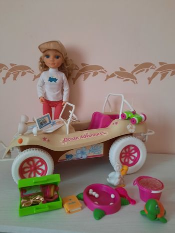 Poupee nancy et son buggy