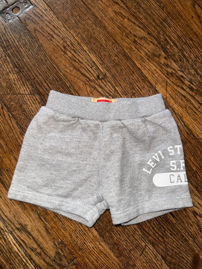 Short Levi’s  3 mois - photo numéro 2