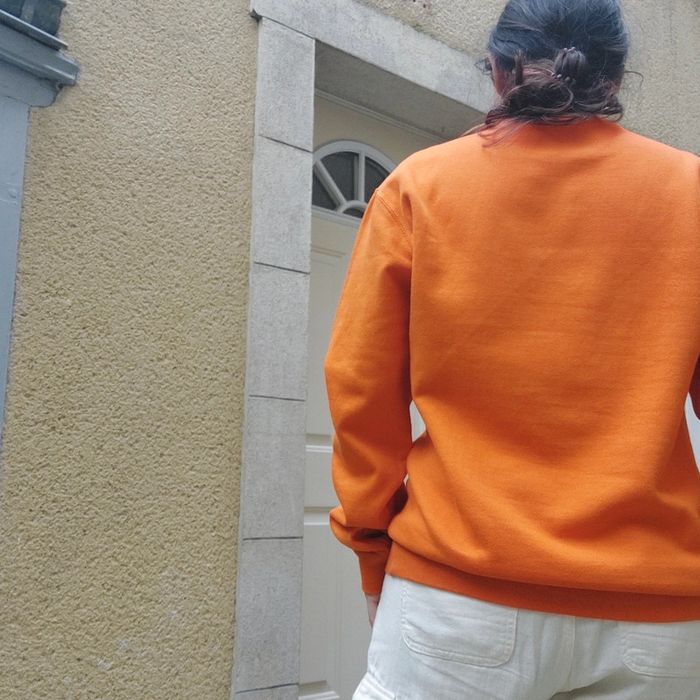 Magnifique sweat de créatrice M - photo numéro 3