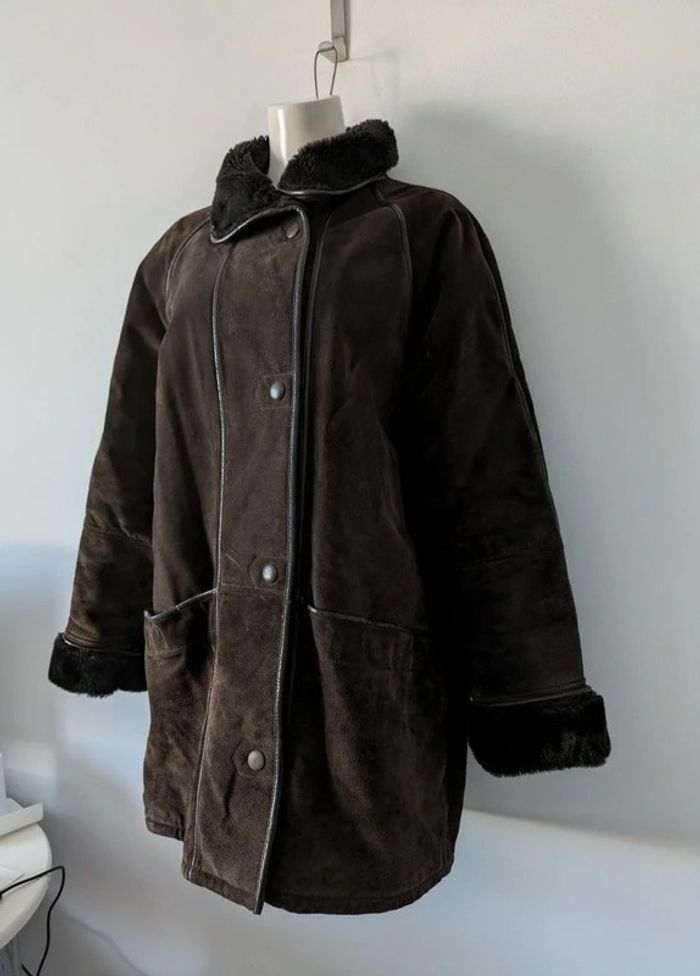 Manteau d'hiver en cuir lainé et fausse fourrure - taille 44 - photo numéro 3