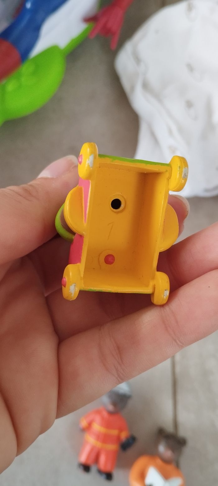 Lot de figurines petit ours brun - photo numéro 6