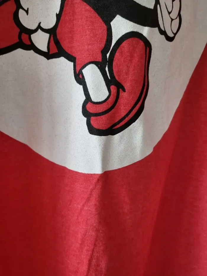 T-shirt XL CupHead neuf - photo numéro 5