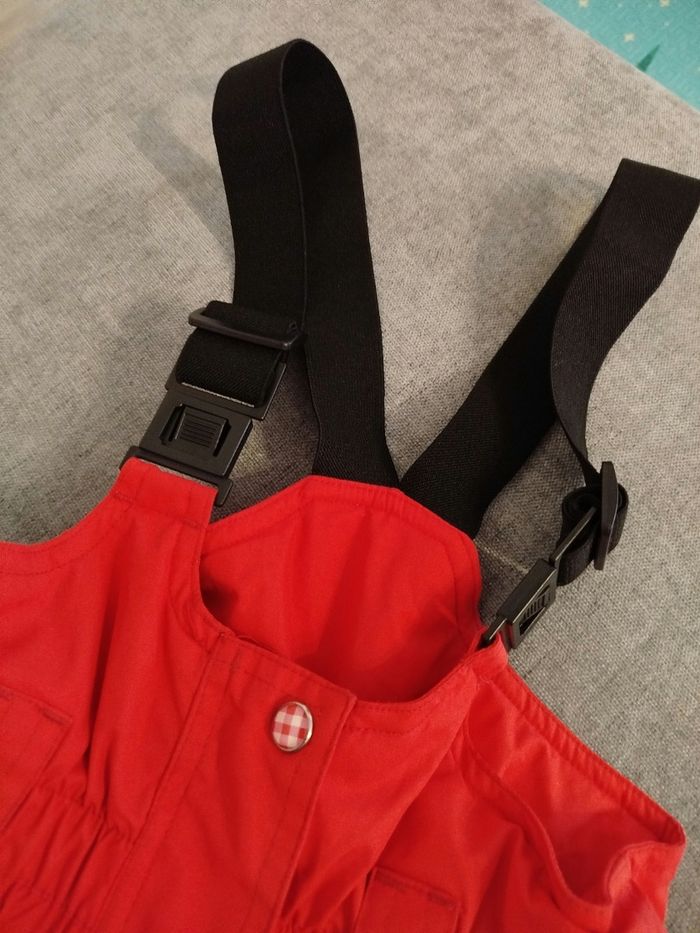 Pantalon  combinaison de ski fushia. Taille 4 ans. Etirel - photo numéro 4