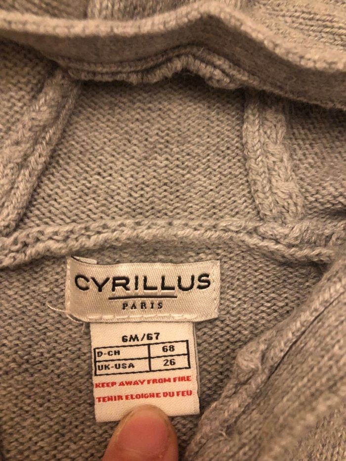 Pull Cyrillus 6 mois - photo numéro 2