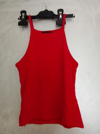 Top rouge