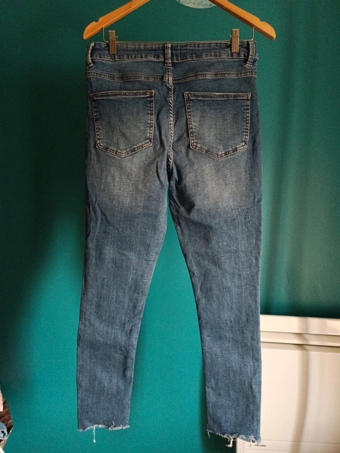 Jeans neuf - photo numéro 3