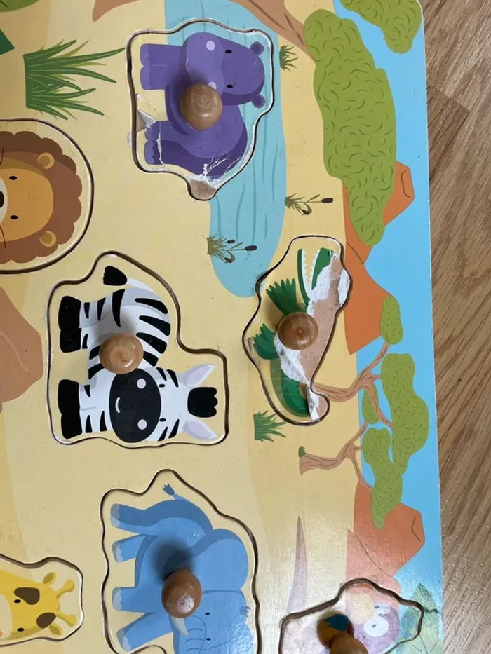 Puzzle à encastrer animaux