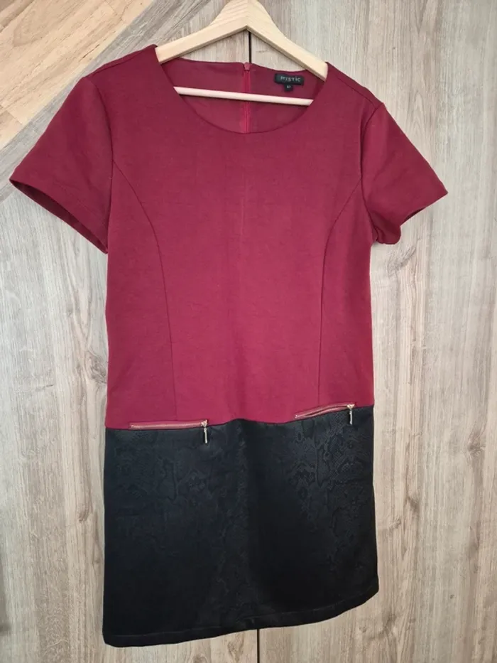 Robe courte taille 42