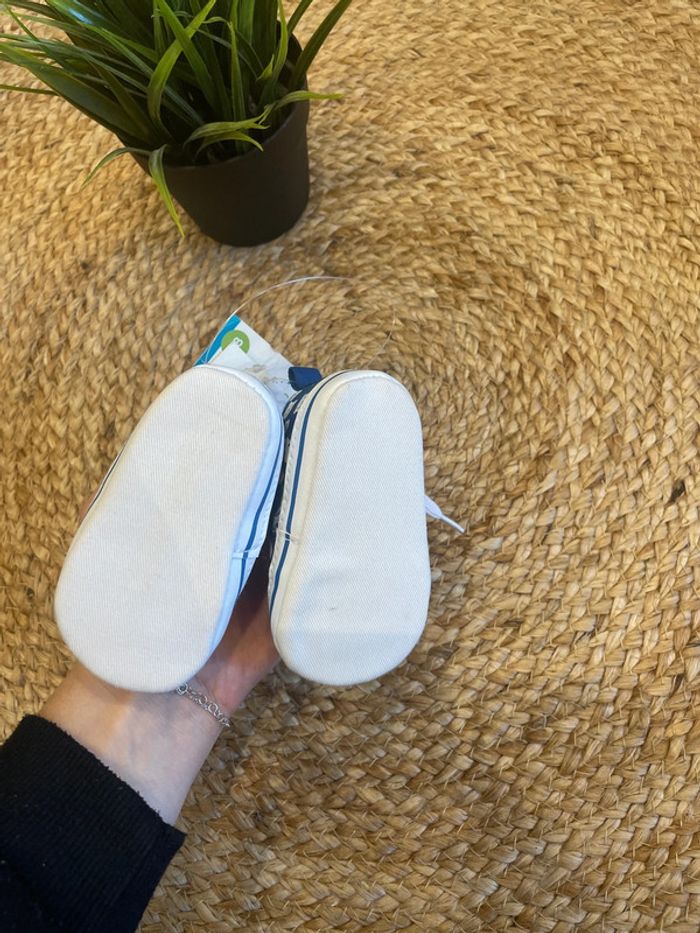 Chaussure winnie 18 - photo numéro 4