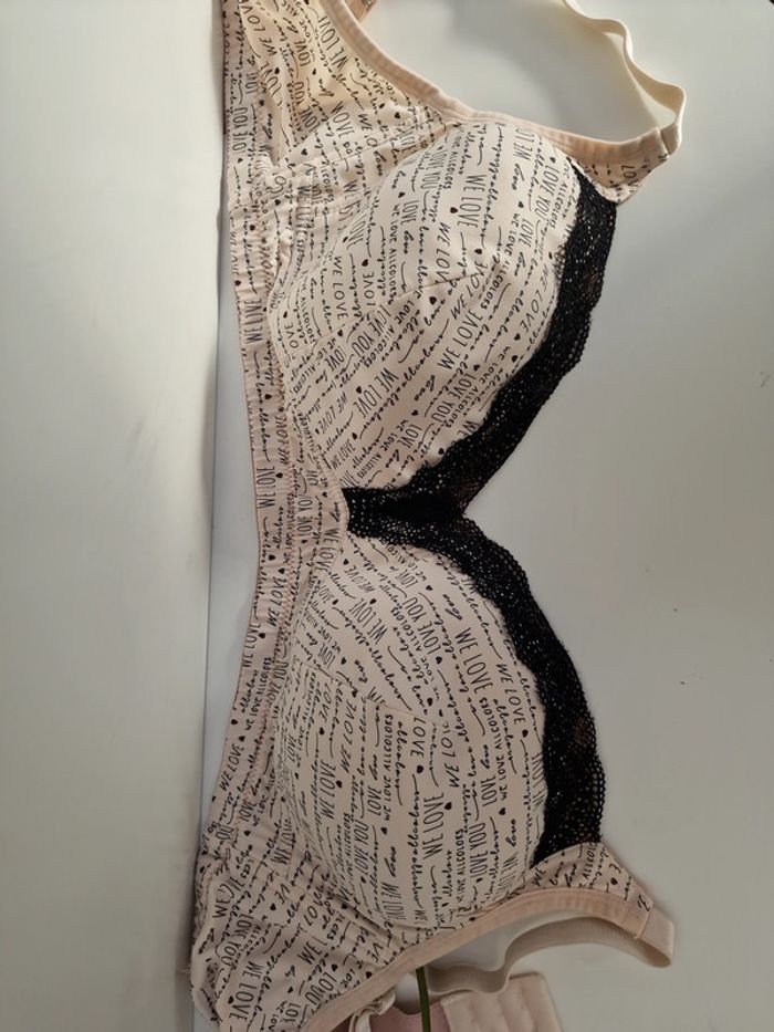 Soutien Gorge Beige Dentelle Noire Imprimé Cœur Love - photo numéro 11