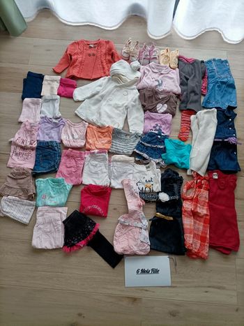 Lot vêtements bébé fille 6 mois