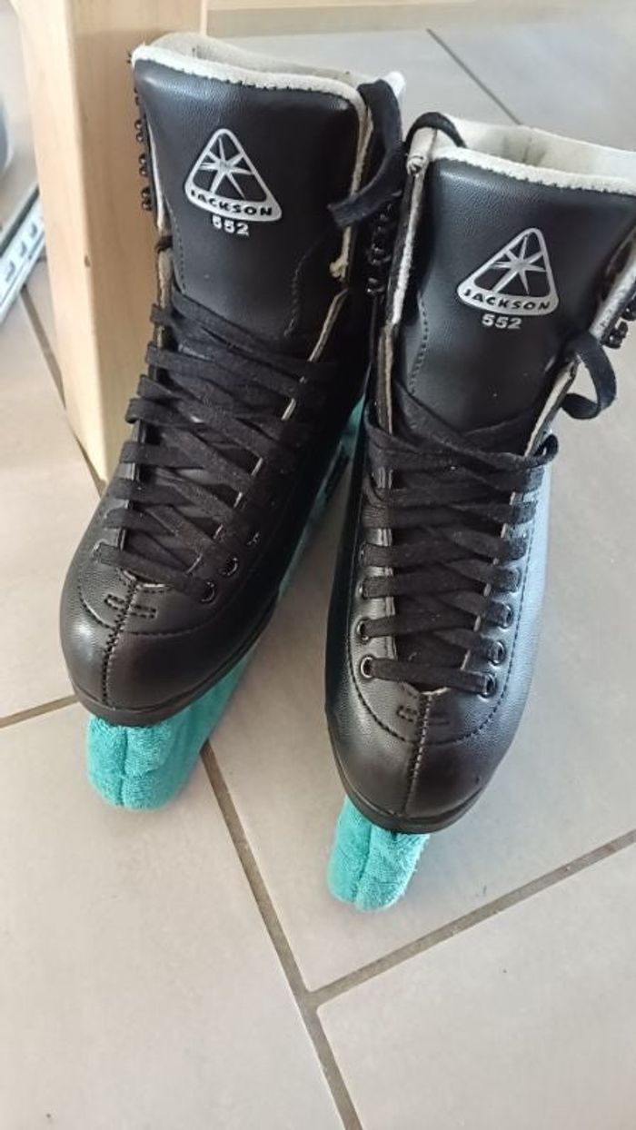 Patin à glace enfant