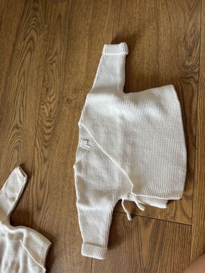 Lot de 4 gilets 1 mois - photo numéro 5