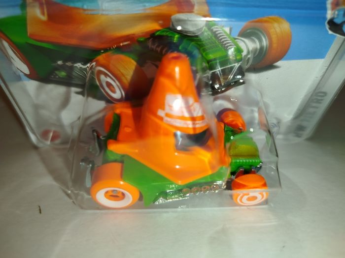 Hot Wheels Cone Shaker Série Netflix Let's Race 2025 - photo numéro 4