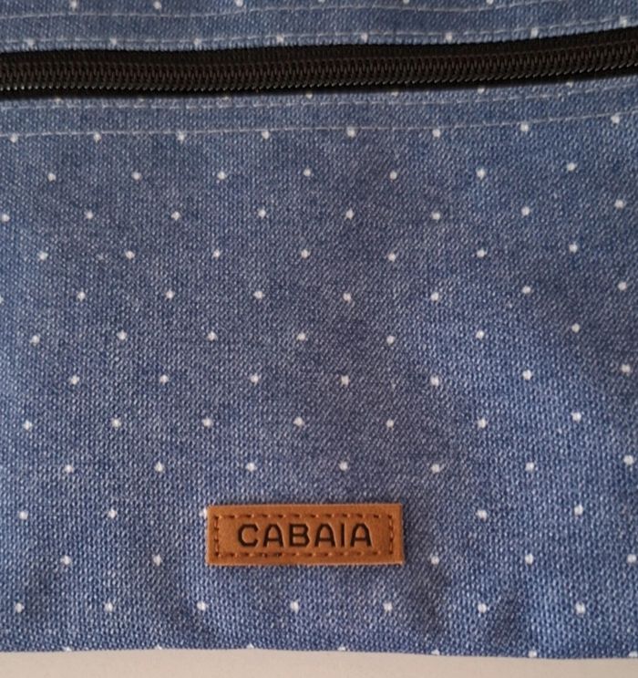 Pochette Cabaïa zippée bleu ciel à pois blancs - photo numéro 2