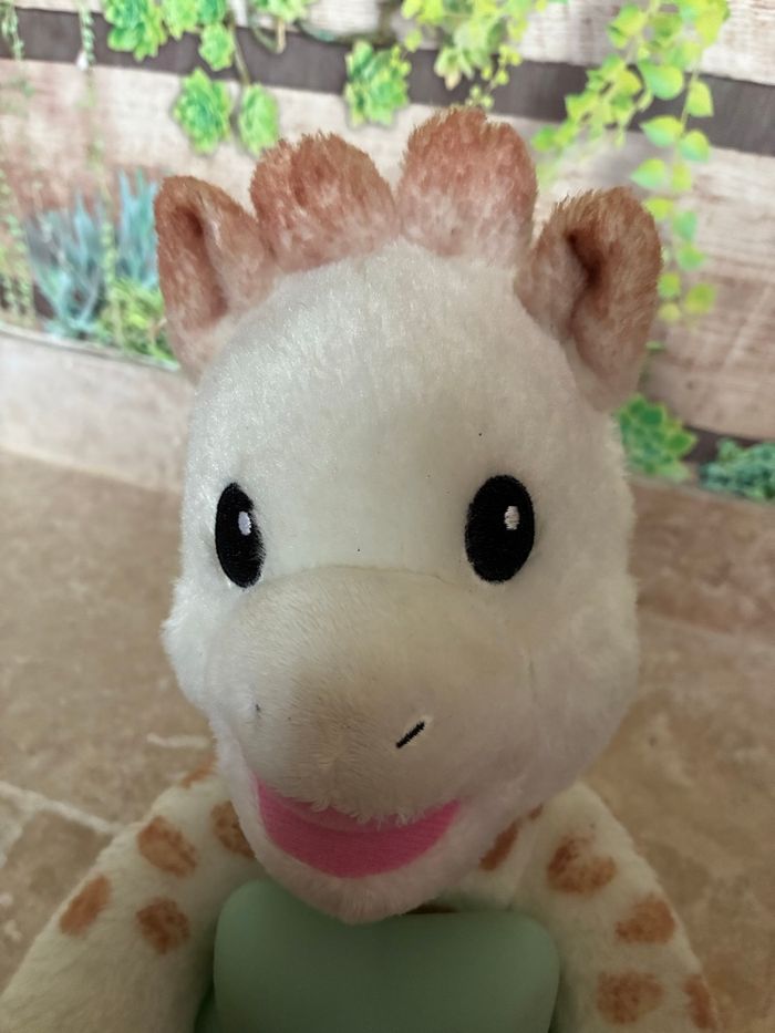 Peluche Sophie la girafe - photo numéro 2