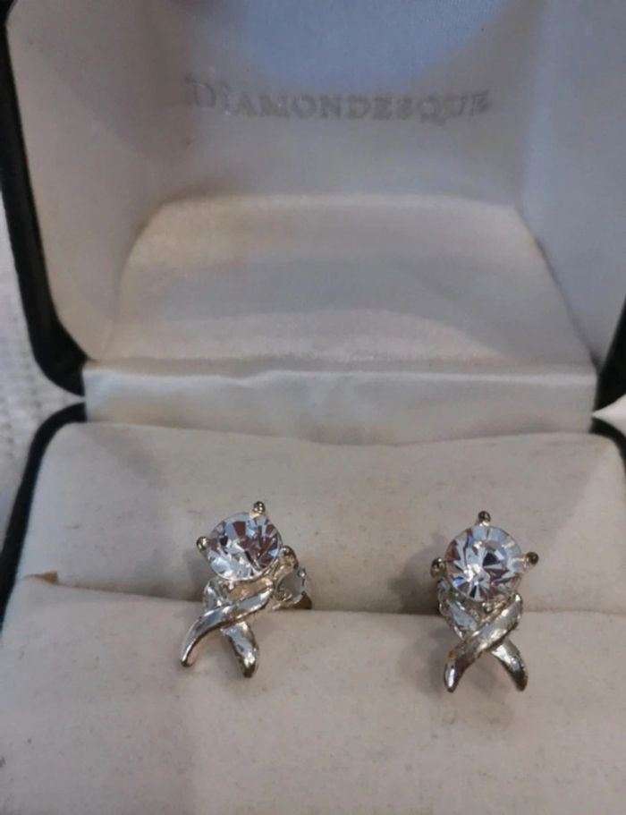 Boucles d'oreilles. Argenté. Zirconium. - photo numéro 5