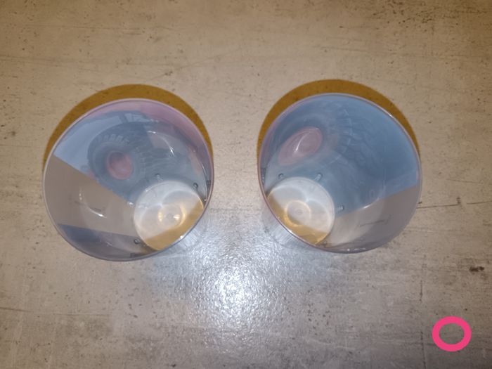 Lot de verre en plastiques - photo numéro 3