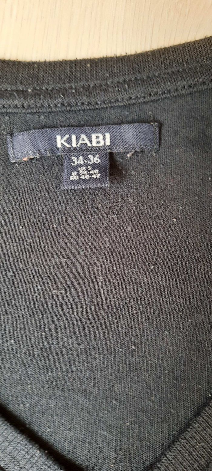 Tee shirt bleu marine - photo numéro 2