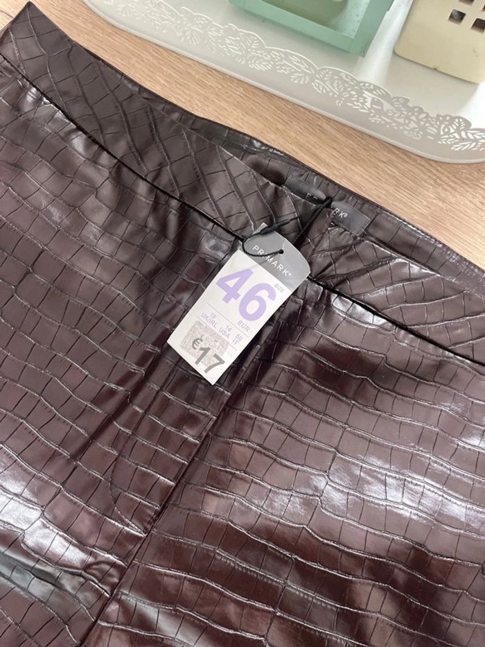 Pantalon Primark style cuir croco neuf taille 46 - photo numéro 3