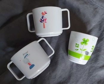 Lot de tasses et verre