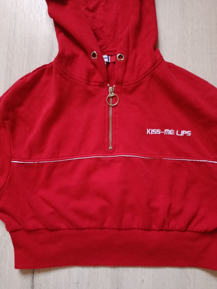 Pull court marque Jennyfer taille S - photo numéro 2